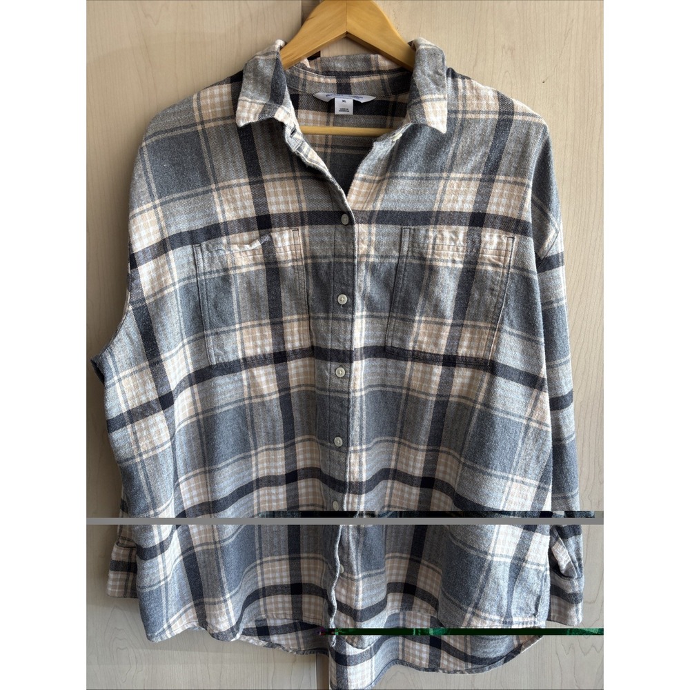 Old Navy The Boyfriend Shirt Flannel Multicolor Plaid Button Up Womens Size XL